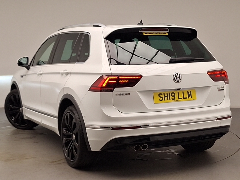 Volkswagen Tiguan 2.0 Tsi 190 4Motion R-line Tech Dsg White #2