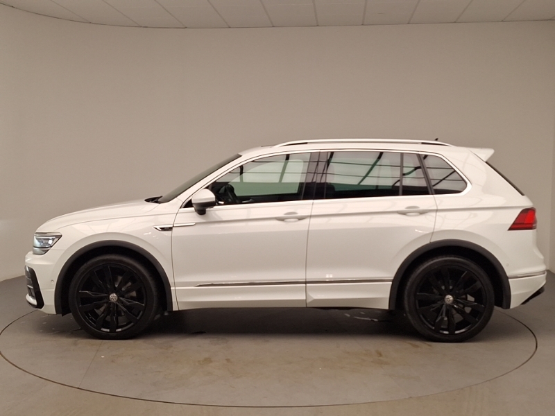 Volkswagen Tiguan 2.0 Tsi 190 4Motion R-line Tech Dsg White #4