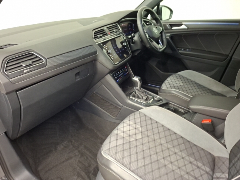 Volkswagen Tiguan 2.0 Tdi 4Motion R-line Dsg Grey #5