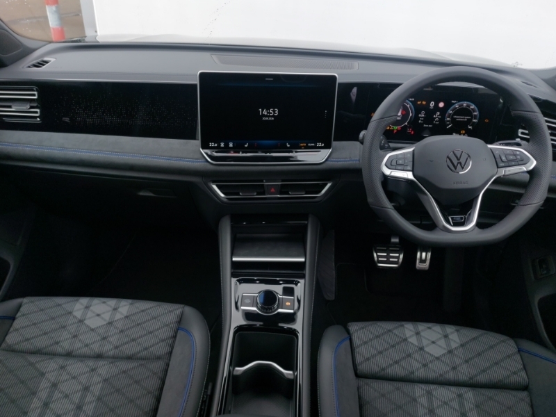 Volkswagen Tiguan 2.0 Tdi R-line Dsg Black #3