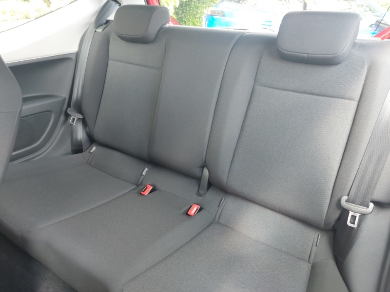 Volkswagen Up 1.0 Move Up Red #6