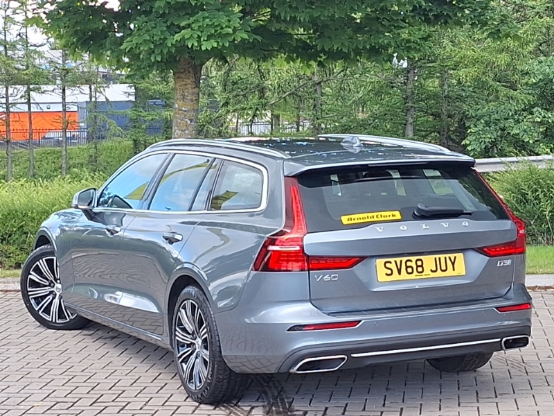 Volvo V60 2.0 D3 Inscription Grey #2