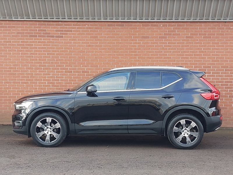 Volvo XC40 2.0 D3 Inscription Geartronic Black #4