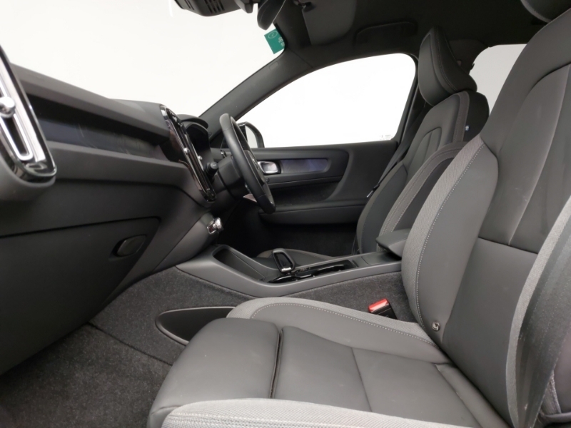 Volvo XC40 170Kw Recharge Plus 69Kwh Black #5