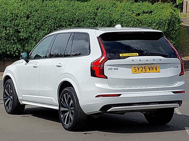 Volvo XC90 2.0 B5p Plus Dark Awd Geartronic White #2