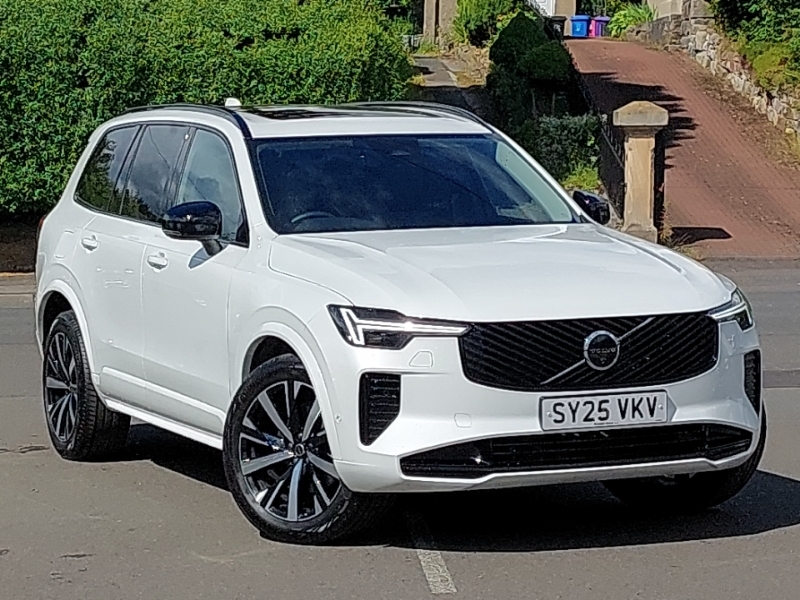 Volvo XC90 2.0 B5p Plus Dark Awd Geartronic White