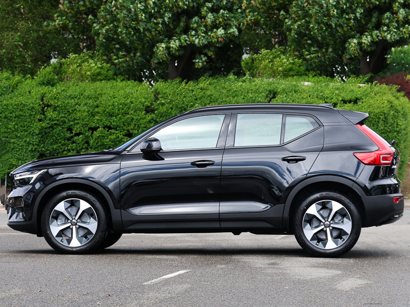 Volvo XC40 2.0 B3p Plus Dark SM26OMB Black #5