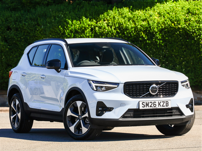 Volvo XC40 2.0 B3p Plus Dark Blue