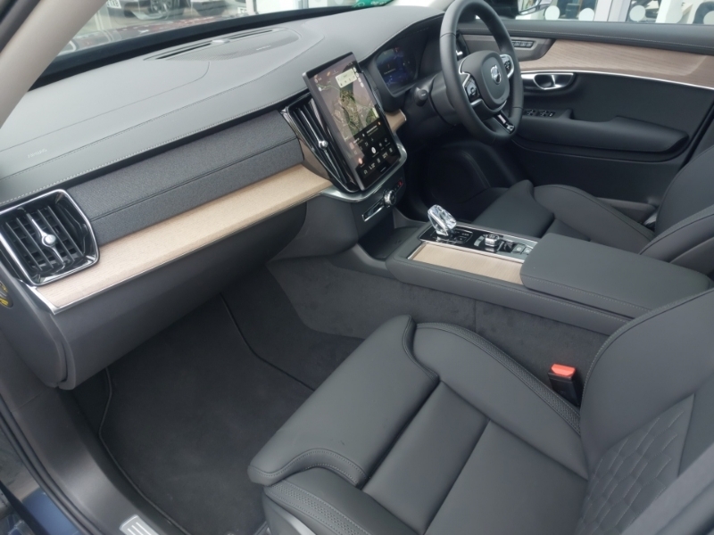 Volvo XC90 2.0 B5p Plus Dark Awd Geartronic Blue #5