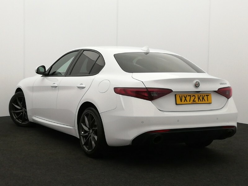 Alfa Romeo Giulia 2.0 Tb Sprint White #2