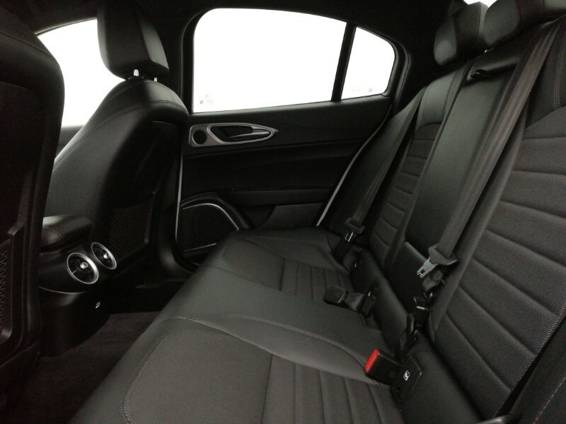 Alfa Romeo Giulia 2.0 Tb Sprint White #6
