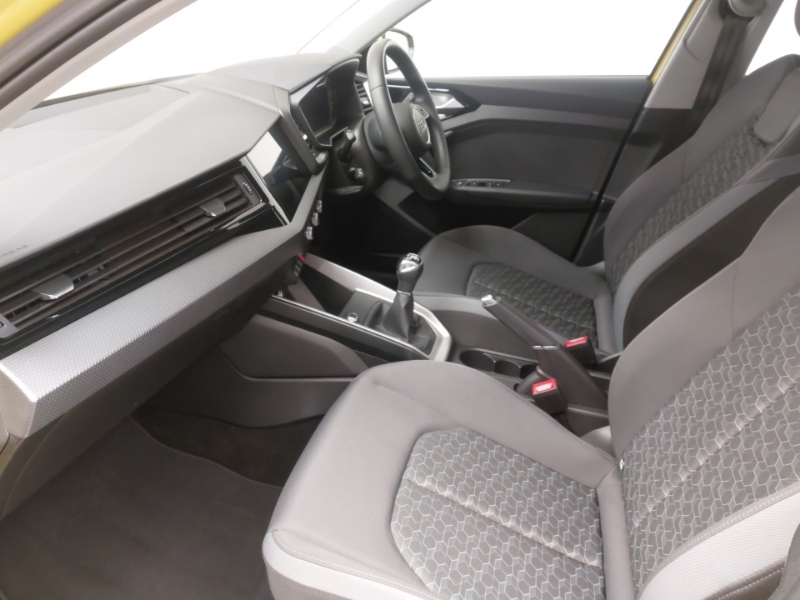 Audi A1 30 Tfsi 110 Sport Yellow #5