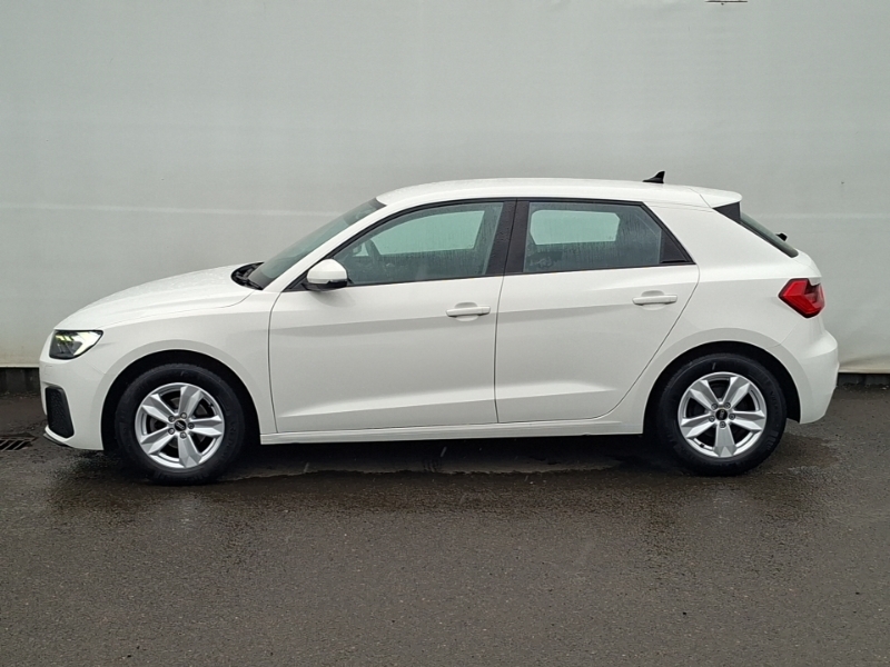 Audi A1 25 Tfsi Technik NJ23GXT White #4