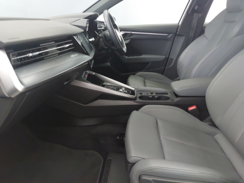 Audi A3 30 Tfsi S Line S Tronic White #5