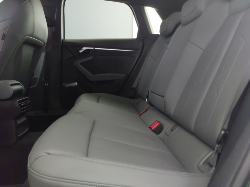Audi A3 30 Tfsi S Line S Tronic White #6