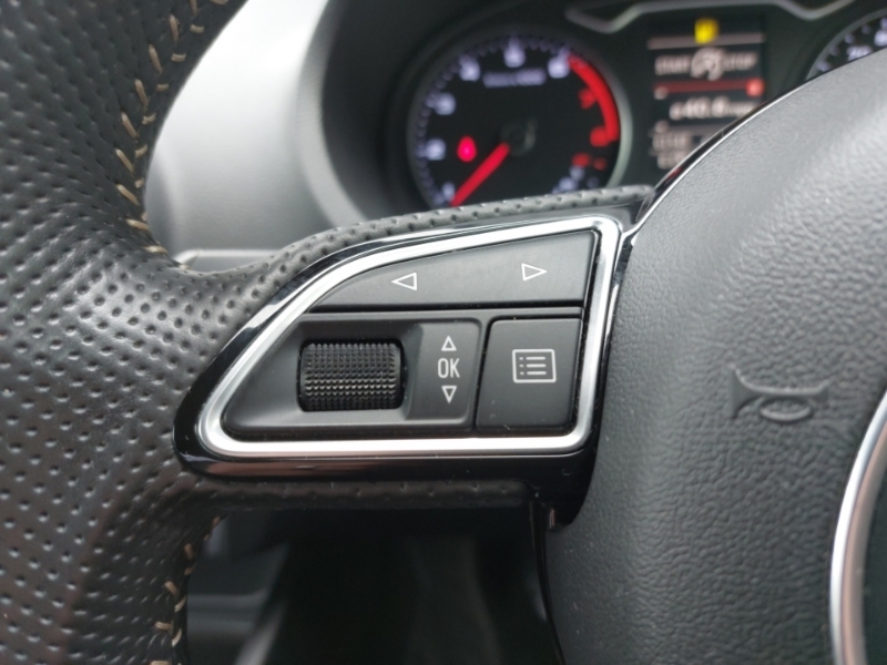 Audi A3 Se Tfsi Black #12