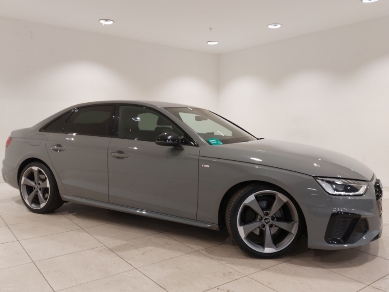 Audi A4 Black Edition White #7