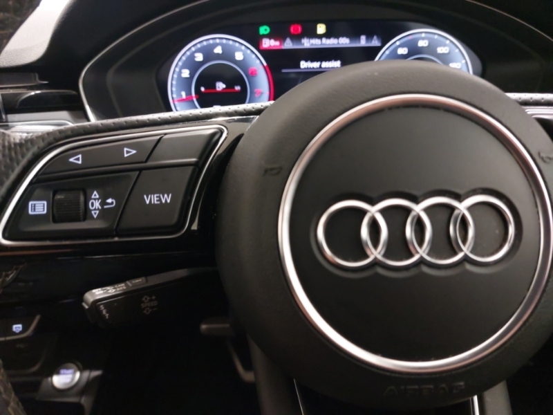 Audi A4 Black Edition White #12