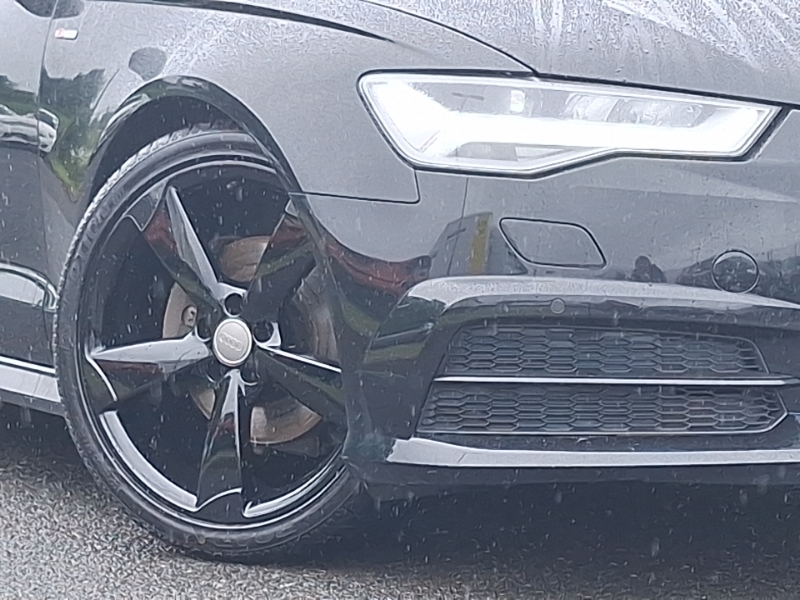 Audi A6 Saloon Black #20