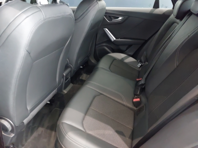 Audi Q2 35 Tfsi S Line S Tronic Black #6