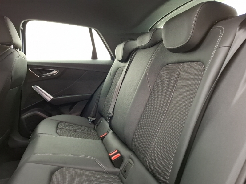 Audi Q2 35 Tfsi S Line S Tronic Blue #6
