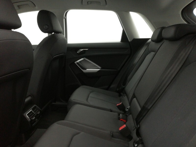Audi Q3 45 Tfsi E Technik S Tronic White #6