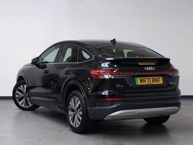 Audi Q4 E Tron 125Kw 35 55Kwh Sport Black #2