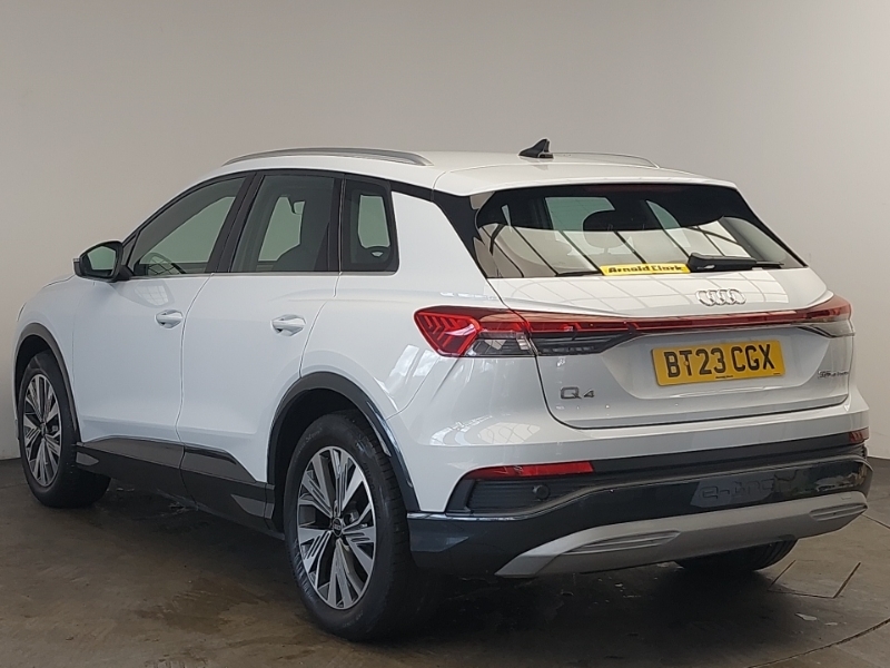 Audi Q4 E Tron 125Kw 35 55Kwh Sport White #2