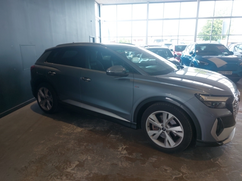 Audi Q4 E Tron S Line Blue #7