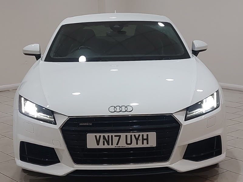 Audi TT 1.8T Fsi Black Edition Black #14