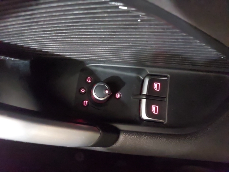 Audi TT 1.8T Fsi Black Edition Black #17