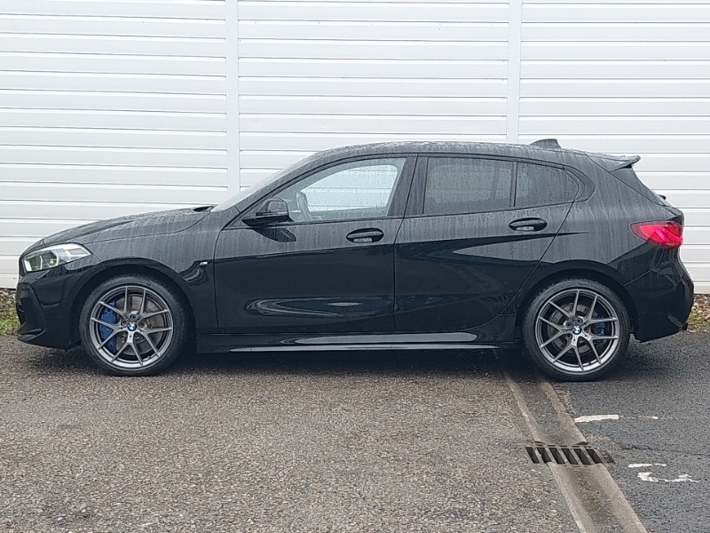 BMW 1 Series 116D M Sport Step Black #4