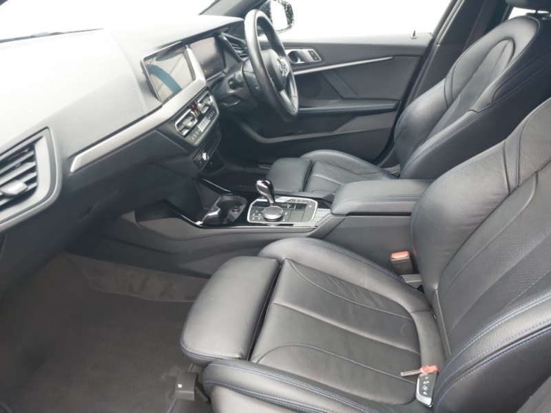 BMW 1 Series 116D M Sport Step Black #5