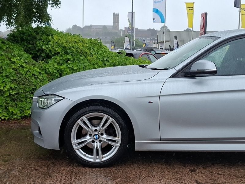 BMW 3 Series 320D Efficientdynamics Sport White #19