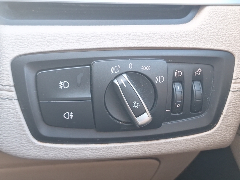 BMW X1 Se Silver #14