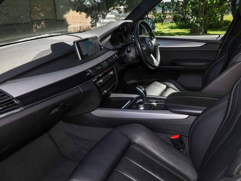 BMW X5 Suv Black #7