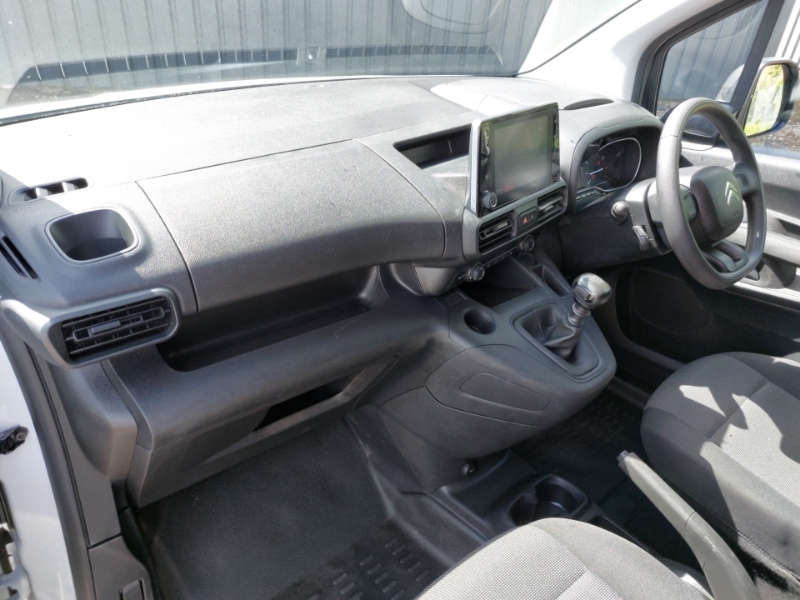 Citroen Berlingo Mpv White #8
