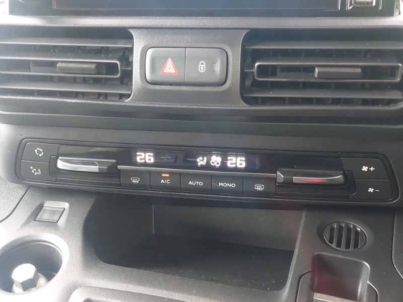 Citroen e-Berlingo E-berlingo Flair Xtr Beige #17