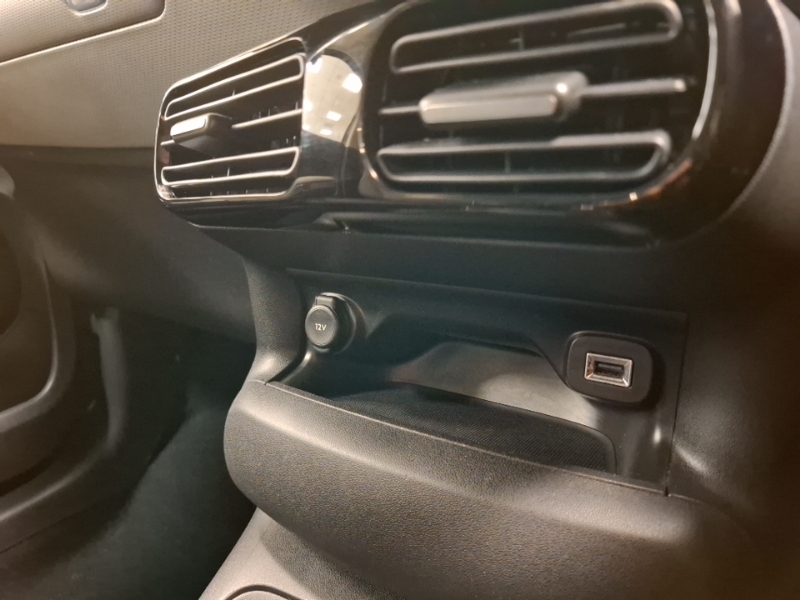 Citroen C4 Cactus Hatchback Blue #17