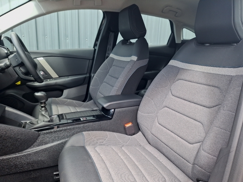 Citroen C4 1.2 Puretech 130 Plus Black #5