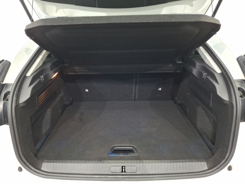 Citroen e-C4 E-c4 Shine Red #16