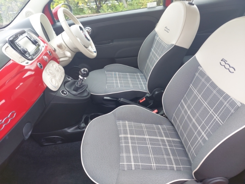 Fiat 500 1.2 Lounge Red #5