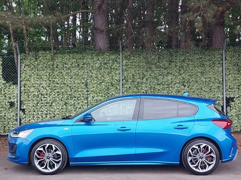Ford Focus 1.0 Ecoboost Hybrid Mhev 155 St-line X BX23ZNV Blue #4