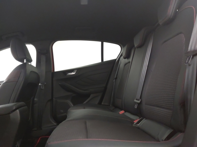 Ford Focus 1.0 Ecoboost Hybrid Mhev 155 St-line X Edition Red #6