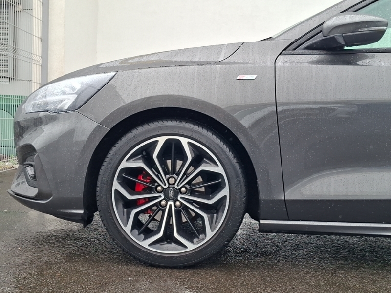 Ford Focus 1.5 Ecoblue St-line Red #19