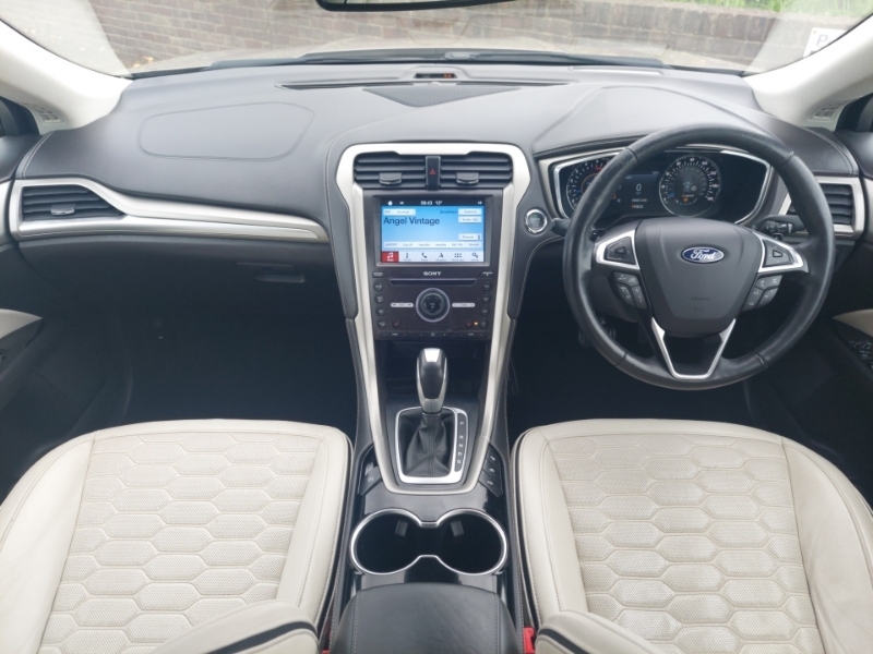 Ford Mondeo 2.0 Tdci 210 Powershift Beige #3