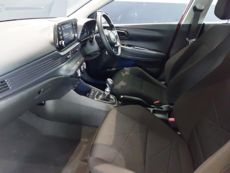 Hyundai Bayon 1.0 Tgdi 48V Mhev Se Connect Red #5