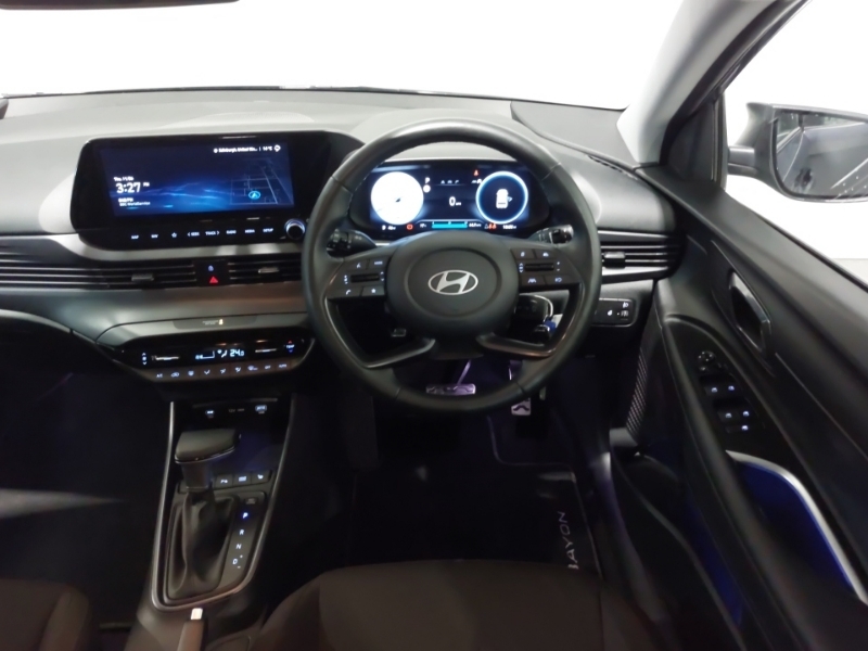 Hyundai Bayon Hatchback White #8