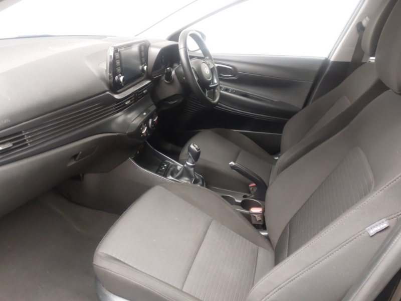 Hyundai I20 1.0T Gdi 48V Mhd Se Connect Black #5