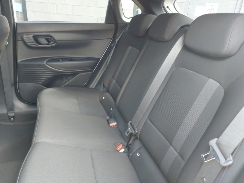 Hyundai I20 1.0T Gdi 90 Black Line Dct White #6